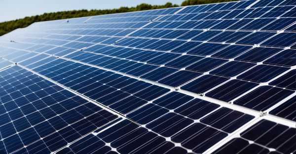 Panneau solaire photovoltaïque : une solution durable et économique